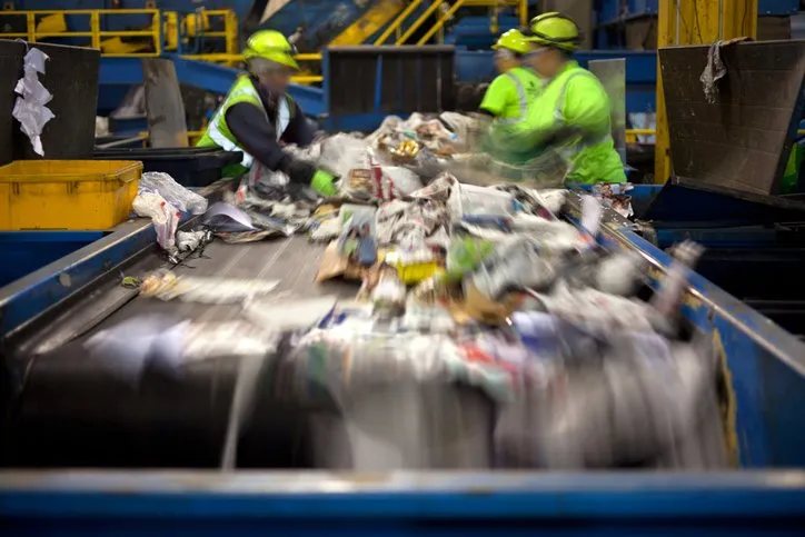 Flom Disposal Services, 5865 Kenyon Blvd: photo 5