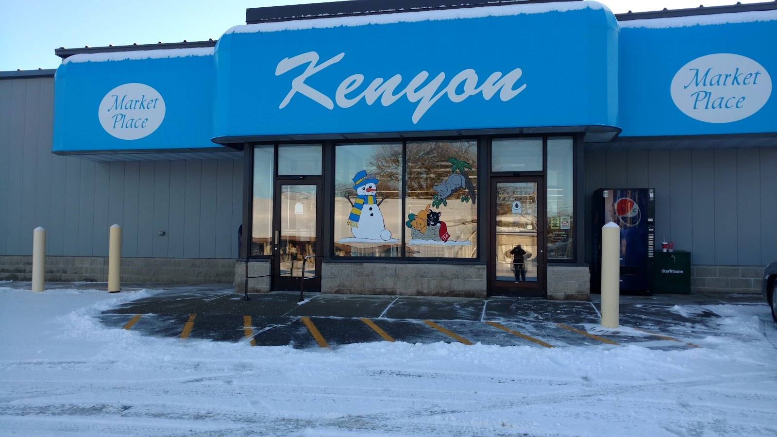 Kenyon Market, 109 Red Wing Avenue: photo 1