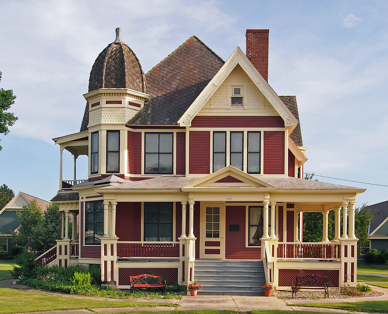 Gunderson House